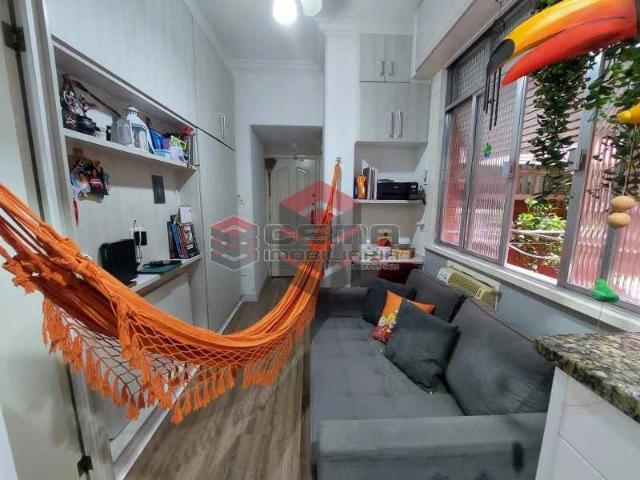 Kitnet venda em Flamengo, Rio de Janeiro