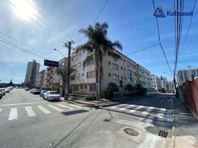 Kitnet venda em Região Geográfica Imediata de Florianópolis, São José