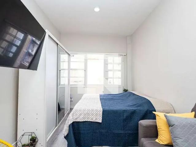 Kitnet venda em Região Imediata de São Paulo, Região Metropolitana de São Paulo