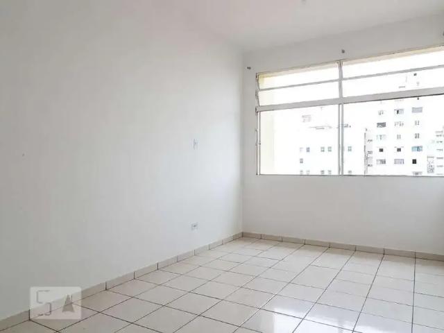 Kitnet venda em Região Imediata de São Paulo, Região Metropolitana de São Paulo