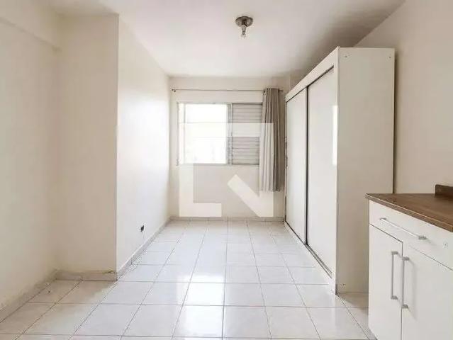 Kitnet venda em Região Imediata de São Paulo, Região Metropolitana de São Paulo