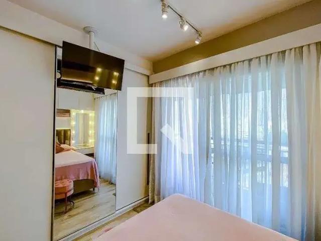 Kitnet venda em Região Imediata de São Paulo, Região Metropolitana de São Paulo