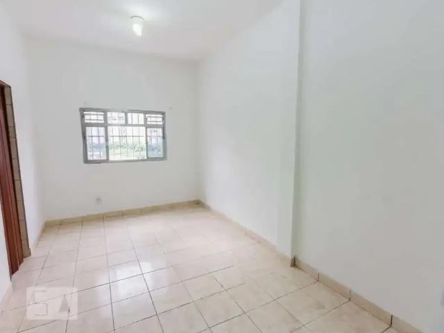 Kitnet venda em Região Imediata de São Paulo, Região Metropolitana de São Paulo