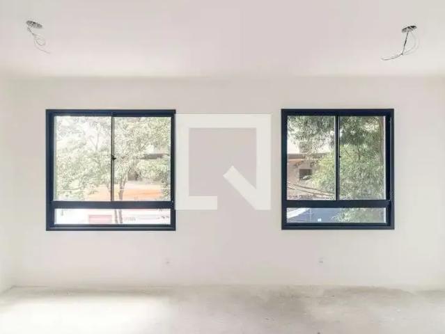 Kitnet venda em Região Imediata de São Paulo, Região Metropolitana de São Paulo
