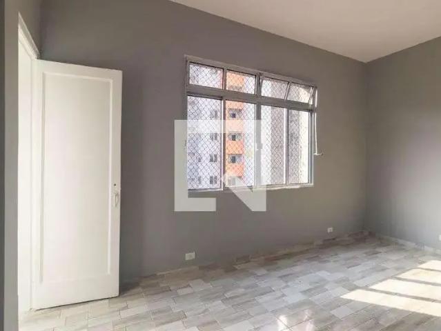 Kitnet venda em Região Imediata de São Paulo, Região Metropolitana de São Paulo