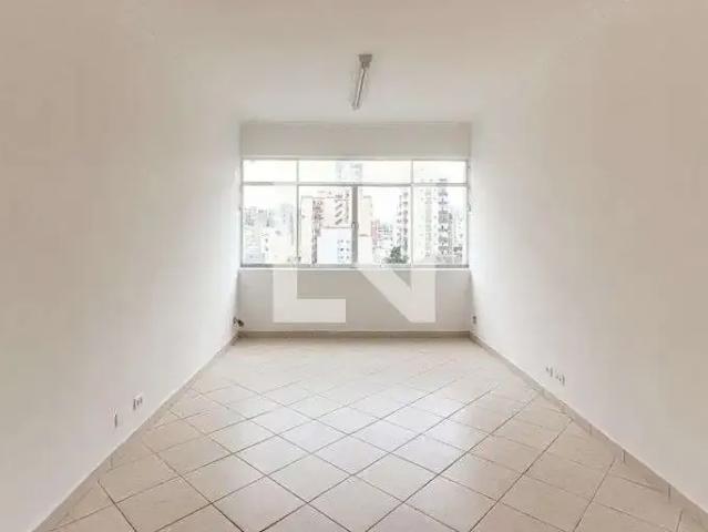 Kitnet venda em Região Imediata de São Paulo, Região Metropolitana de São Paulo