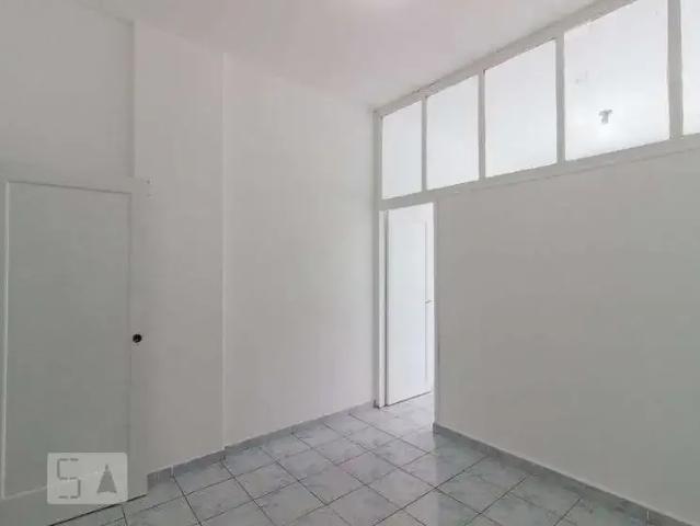 Kitnet venda em Região Imediata de São Paulo, Região Metropolitana de São Paulo