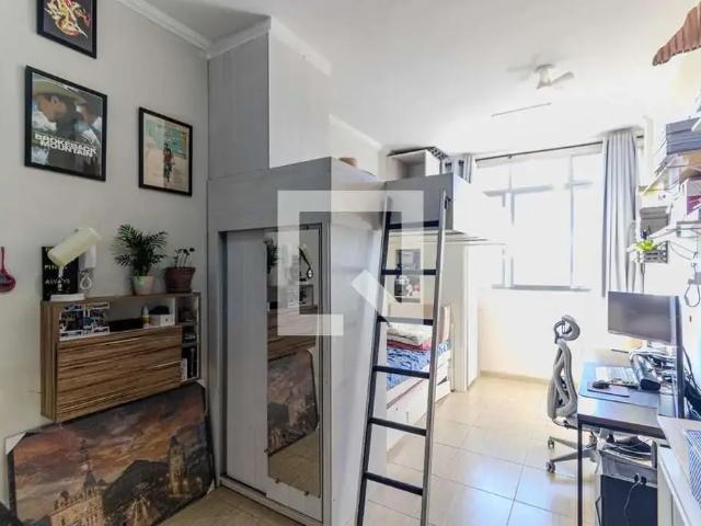 Kitnet venda em Região Imediata de São Paulo, Região Metropolitana de São Paulo