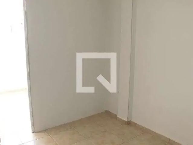 Kitnet venda em Região Imediata de São Paulo, Região Metropolitana de São Paulo