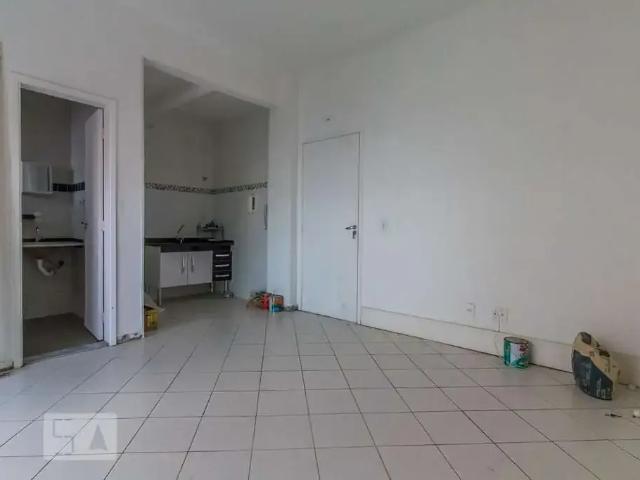 Kitnet venda em Região Imediata de São Paulo, Região Metropolitana de São Paulo