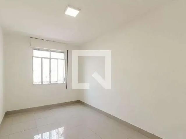 Kitnet venda em Região Imediata de São Paulo, Região Metropolitana de São Paulo