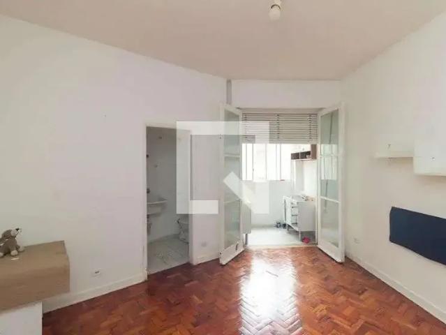 Kitnet venda em Região Imediata de São Paulo, Região Metropolitana de São Paulo