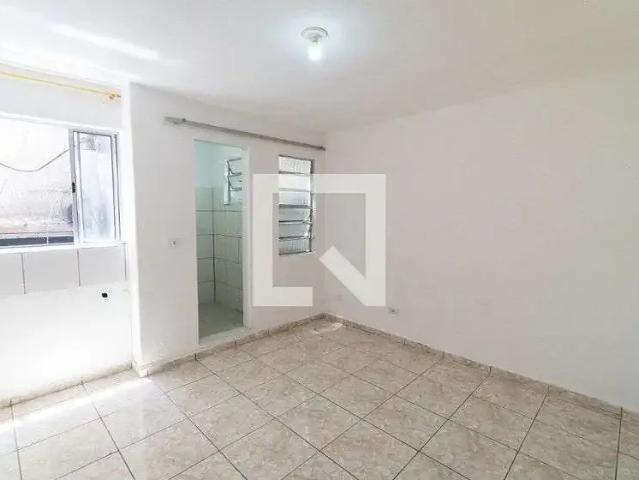 Kitnet venda em Região Imediata de São Paulo, Região Metropolitana de São Paulo