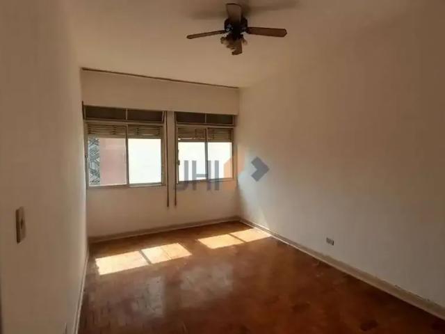 Kitnet venda em Região Imediata de São Paulo, Região Metropolitana de São Paulo