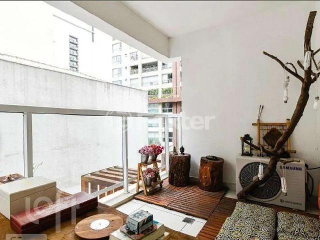 Kitnet venda em Região Imediata de São Paulo, Região Metropolitana de São Paulo