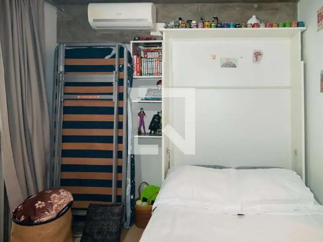 Kitnet venda em Região Imediata de São Paulo, Região Metropolitana de São Paulo