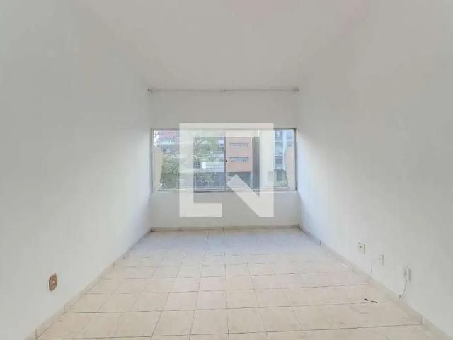Kitnet venda em Região Imediata de São Paulo, Região Metropolitana de São Paulo
