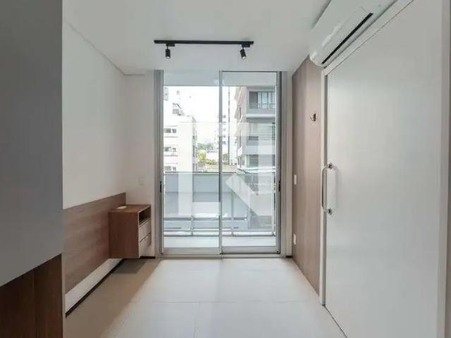 Kitnet venda em Região Imediata de São Paulo, Região Metropolitana de São Paulo