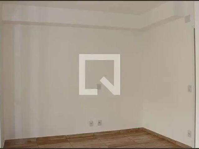Kitnet venda em Região Imediata de São Paulo, Região Metropolitana de São Paulo