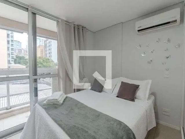 Kitnet venda em Região Imediata de São Paulo, Região Metropolitana de São Paulo