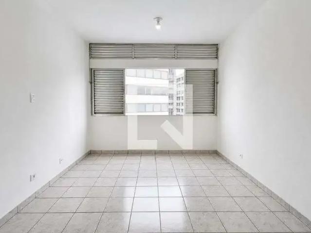 Kitnet venda em Região Imediata de São Paulo, Região Metropolitana de São Paulo