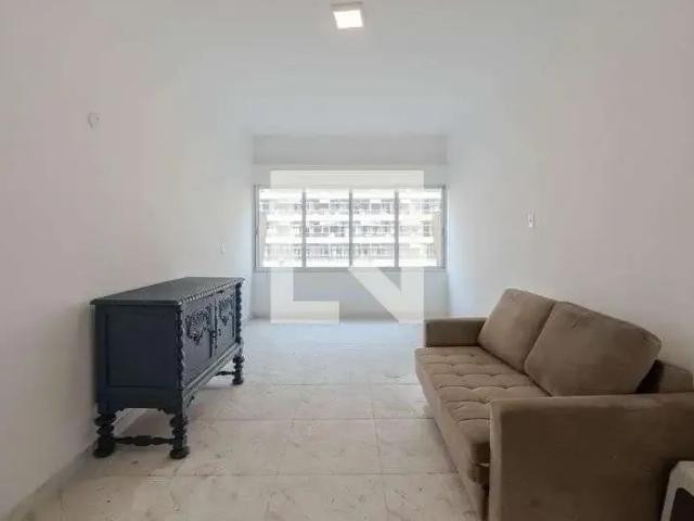 Kitnet venda em Região Imediata de São Paulo, Região Metropolitana de São Paulo