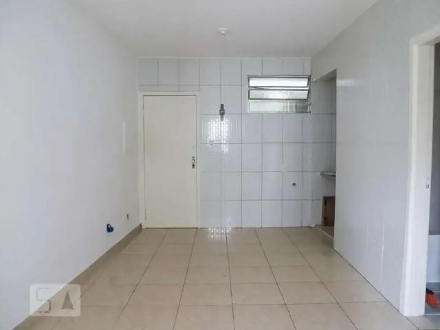 Kitnet venda em Região Imediata de São Paulo, Região Metropolitana de São Paulo