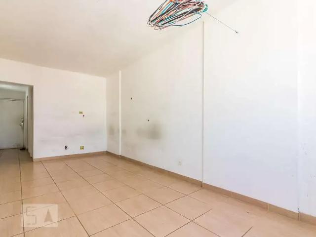 Kitnet venda em Região Imediata de São Paulo, Região Metropolitana de São Paulo