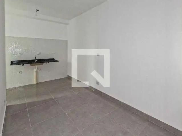 Kitnet venda em Região Imediata de São Paulo, Região Metropolitana de São Paulo