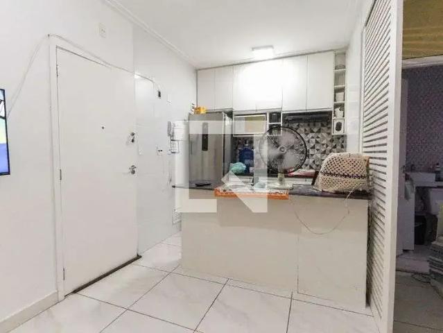Kitnet venda em Região Imediata de São Paulo, Região Metropolitana de São Paulo