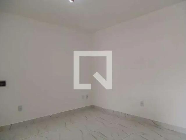 Kitnet venda em Região Imediata de São Paulo, Região Metropolitana de São Paulo