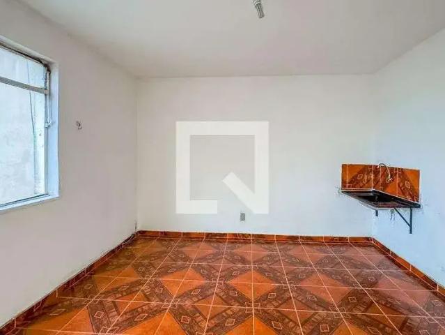 Kitnet venda em Região Imediata de São Paulo, Região Metropolitana de São Paulo
