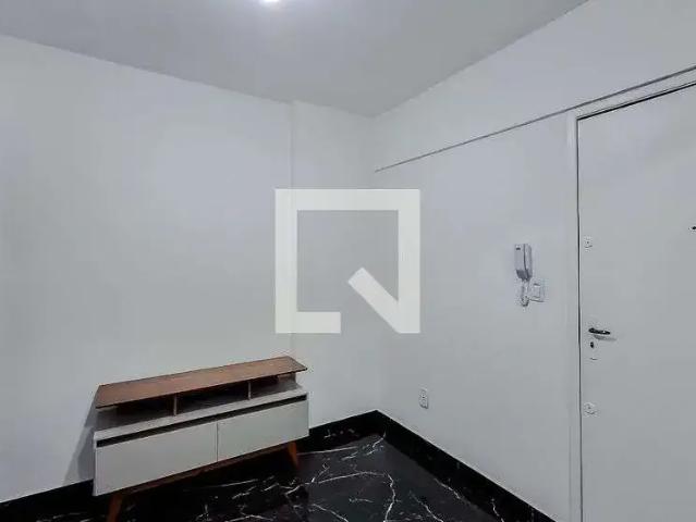 Kitnet venda em Região Imediata de São Paulo, Região Metropolitana de São Paulo