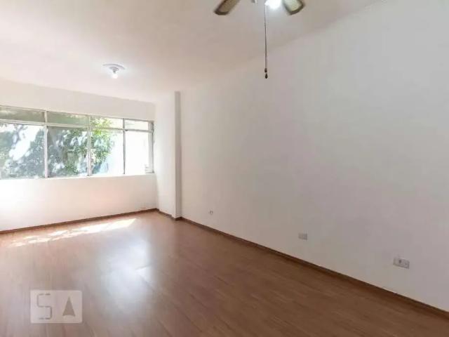 Kitnet venda em Região Imediata de São Paulo, Região Metropolitana de São Paulo