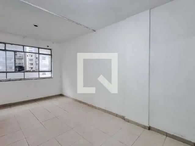 Kitnet venda em Região Imediata de São Paulo, Região Metropolitana de São Paulo