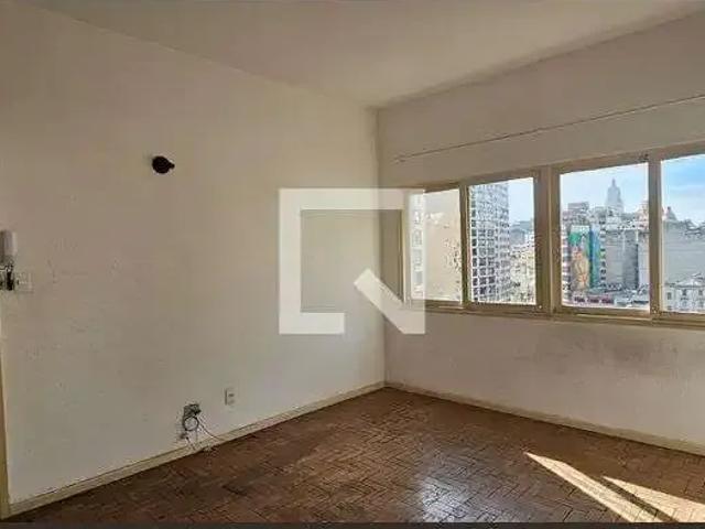 Kitnet venda em Região Imediata de São Paulo, Região Metropolitana de São Paulo