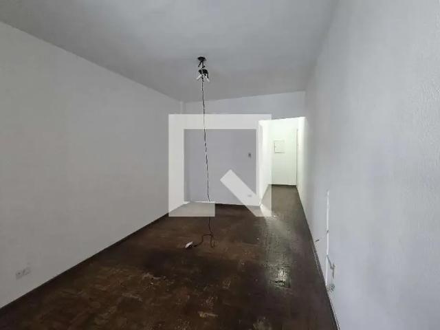 Kitnet venda em Região Imediata de São Paulo, Região Metropolitana de São Paulo