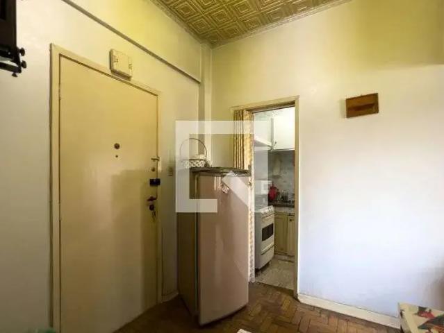 Kitnet venda em Região Imediata de São Paulo, Região Metropolitana de São Paulo