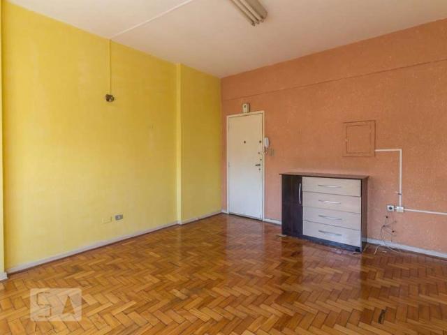 Kitnet venda em Região Imediata de São Paulo, Região Metropolitana de São Paulo