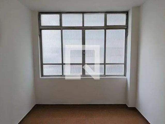 Kitnet venda em Região Imediata de São Paulo, Região Metropolitana de São Paulo