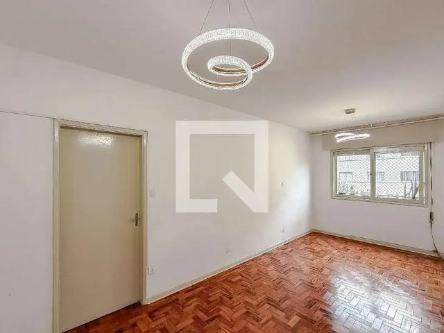 Kitnet venda em Região Imediata de São Paulo, Região Metropolitana de São Paulo