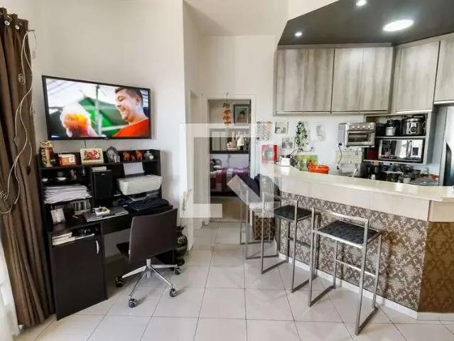 Kitnet venda em Região Imediata de São Paulo, Região Metropolitana de São Paulo
