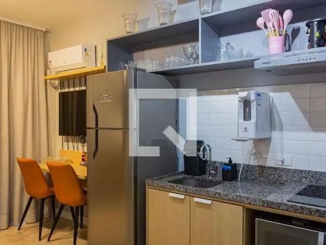 Kitnet venda em Região Imediata de São Paulo, Região Metropolitana de São Paulo