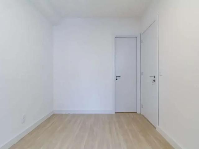 Kitnet venda em Região Imediata de São Paulo, Região Metropolitana de São Paulo