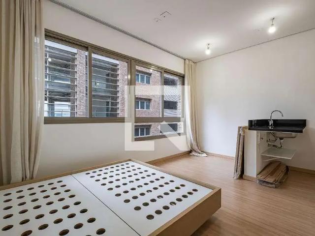 Kitnet venda em Região Imediata de São Paulo, Região Metropolitana de São Paulo