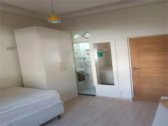 Kitnet venda em Região Imediata de São Paulo, Região Metropolitana de São Paulo