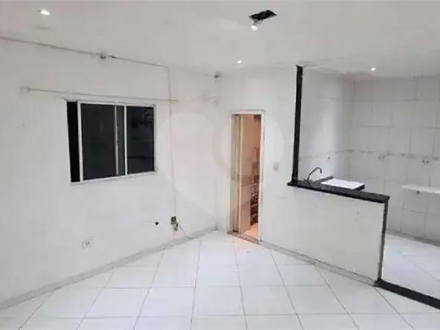 Kitnet venda em Região Imediata de São Paulo, Região Metropolitana de São Paulo