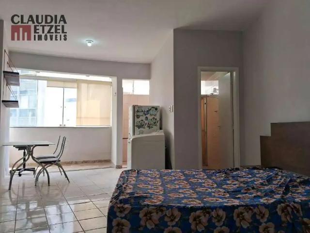 Kitnet venda em Região Imediata de São Paulo, Região Metropolitana de São Paulo