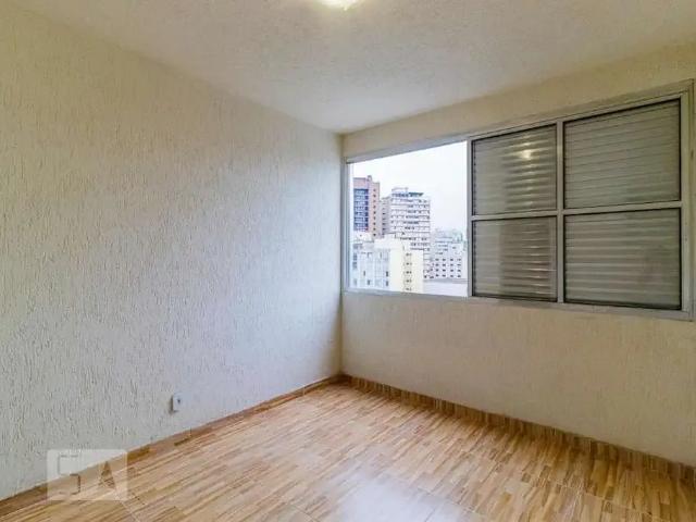 Kitnet venda em Região Imediata de São Paulo, Região Metropolitana de São Paulo