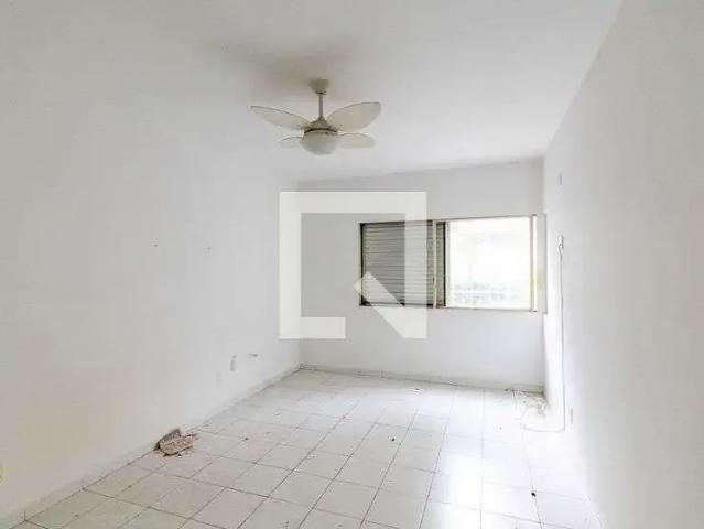 Kitnet venda em Região Imediata de São Paulo, Região Metropolitana de São Paulo